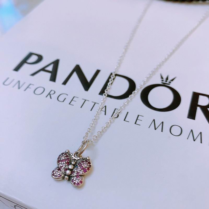 Pandora necklace 01yxx06